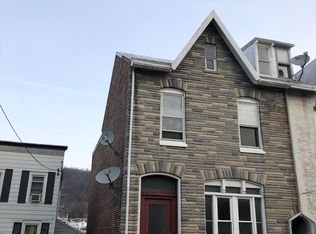 1719 Cotton St, Reading, PA 19606