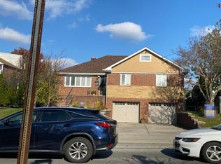 14569 20th Ave, Whitestone, NY 11357