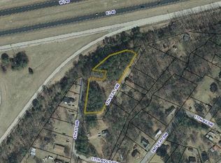 4th St SW, Hickory, NC 28602