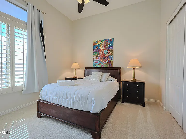 42405 N Harbour Town Ct — Photo 21