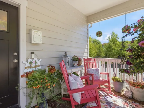 4678 NE Windward Pl, Lincoln City, OR 97367