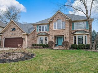 8824 Lake Ridge Dr, Darien, IL 60561