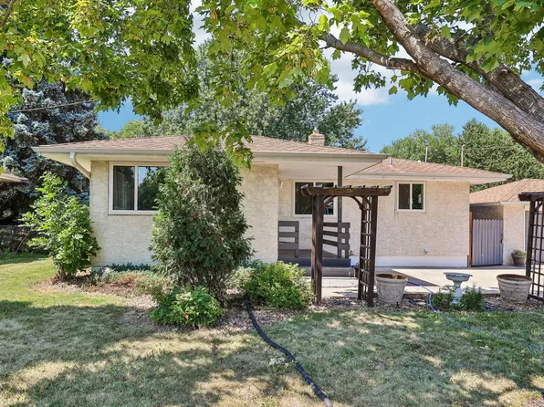 5563 Main Ave NE, Albertville, MN 55301