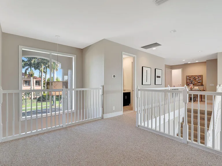 11615 Paradise Cove Ln — Photo 45