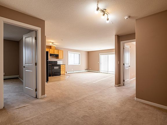 4th image of 240 Spruce Ridge Rd #317