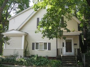 118 Fairfield St, Worcester, MA 01602