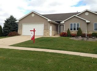 807 Kaitlynn Ave, Anamosa, IA 52205