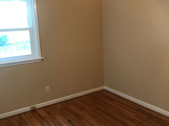 5th image of 445 Jefferson Ave