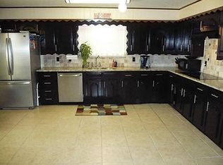 1102 Grove Dr, Lewisville, TX 75077
