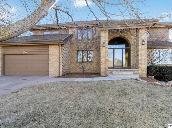 15405 Lloyd St, Omaha, NE 68144