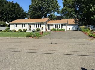 50 Deroy Dr, Chicopee, MA 01020