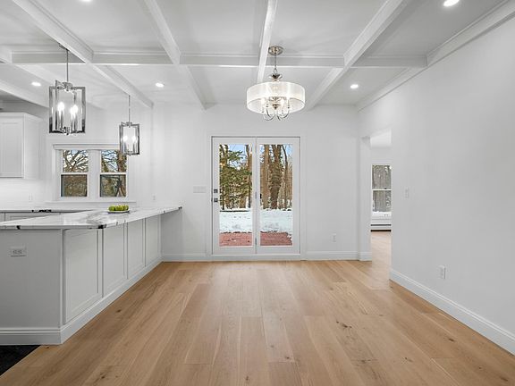 Eat-in kitchen.