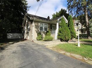 34028 Oakland Ave, Farmington, MI