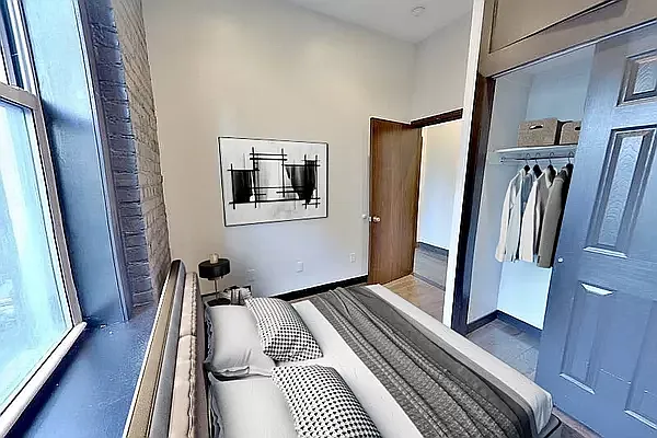 Rented by AD Real Estate Investors | media 10