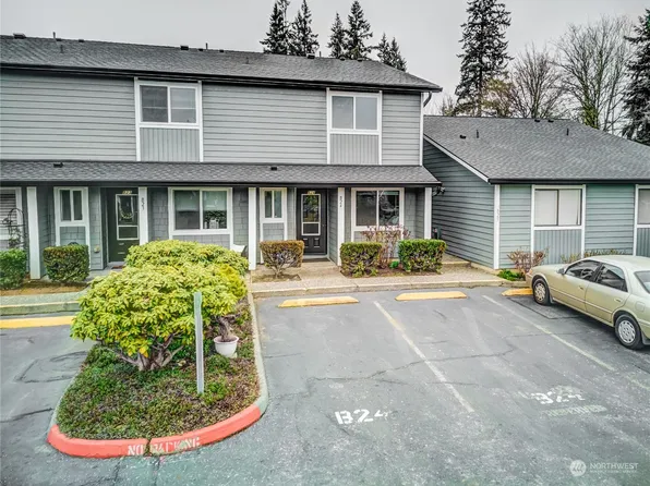 21519 4th Avenue W #B24, Bothell, WA 98021