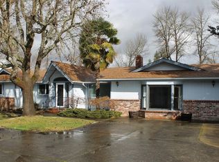 294 Parkhill Pl, Grants Pass, OR