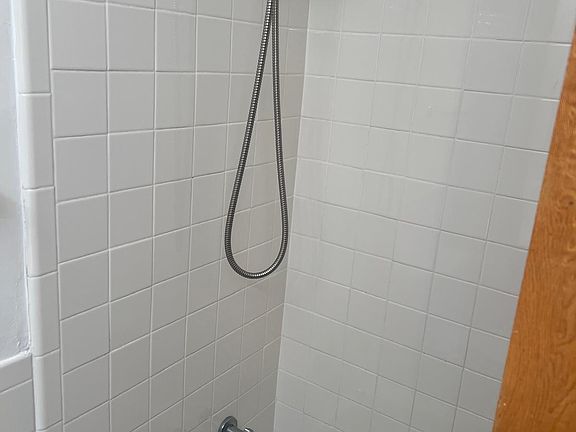2nd image of 101 Eastmoor Ave APT 201