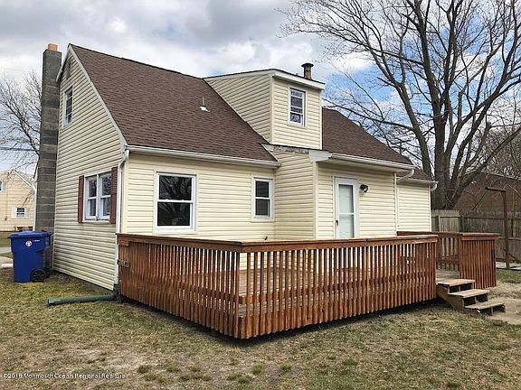 2nd image of 894 Salem Dr