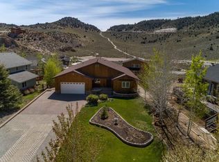 75 Larkspur Ln, Crowley Lake, CA 93546
