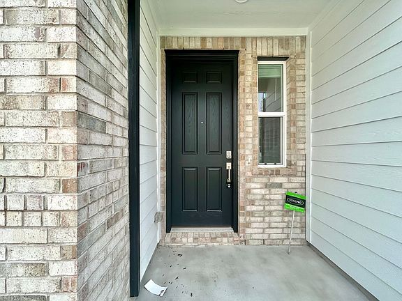 4th image of 2544 Donna Olene Dr