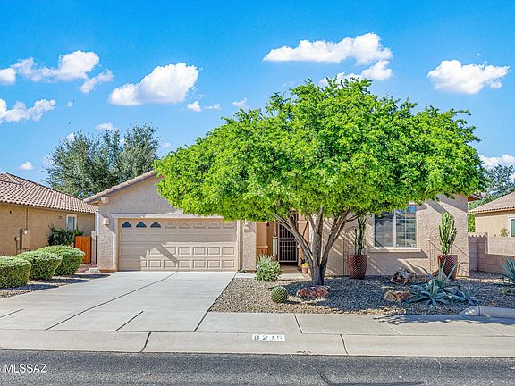 3rd image of 8215 N Willow View Dr