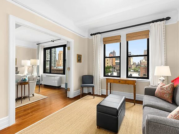 3rd image of 345 E 57th St APT 8D