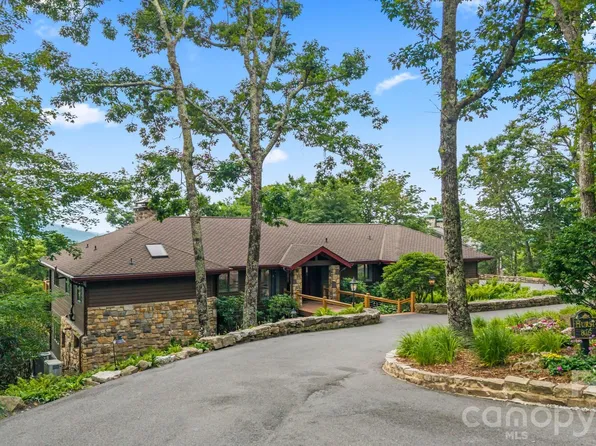 815 Crest Trl, Linville, NC 28646