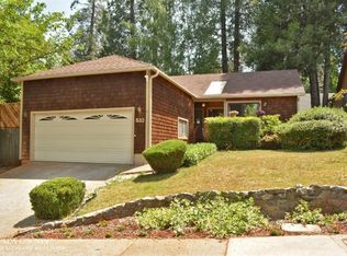 532 Penstock Dr, Grass Valley, CA 95945