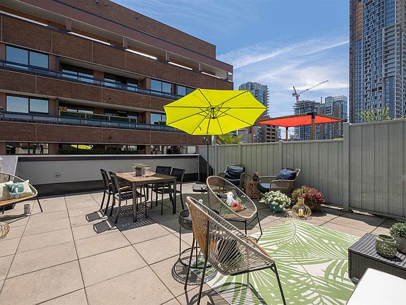 3rd image of 1160 Burrard St #806