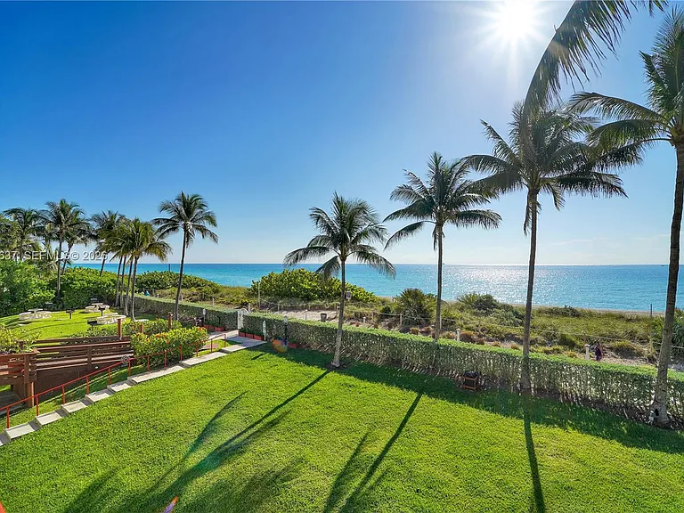 6767 Collins Ave #1110 — Photo 37