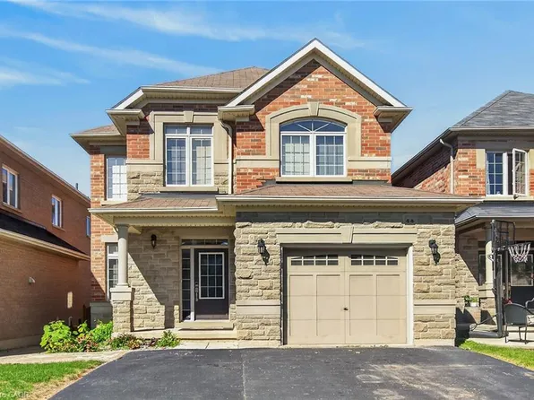 44 Matteo Trl, Hamilton, ON L9B 0E6