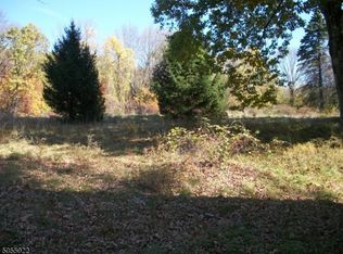 6 Coach & Four Ln, Morristown, NJ 07960