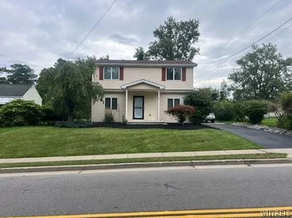 119 Penora St, Depew, NY 14043