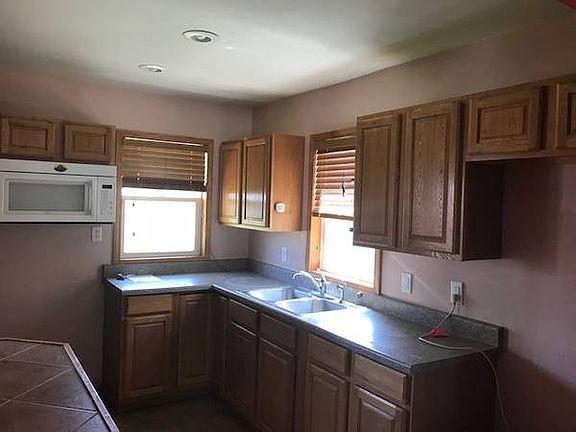 5th image of 120 Lamora Ave