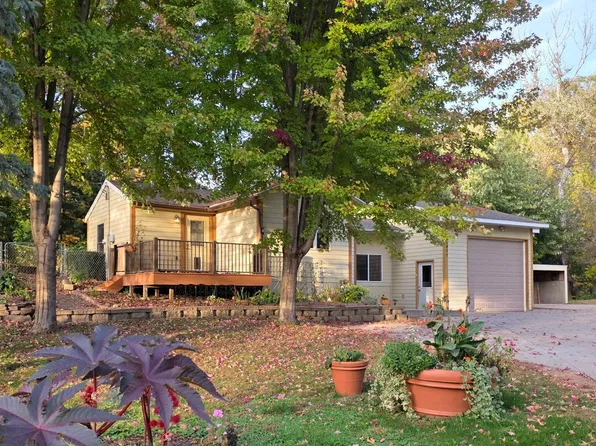5417 Rowland Rd, Minnetonka, MN 55343