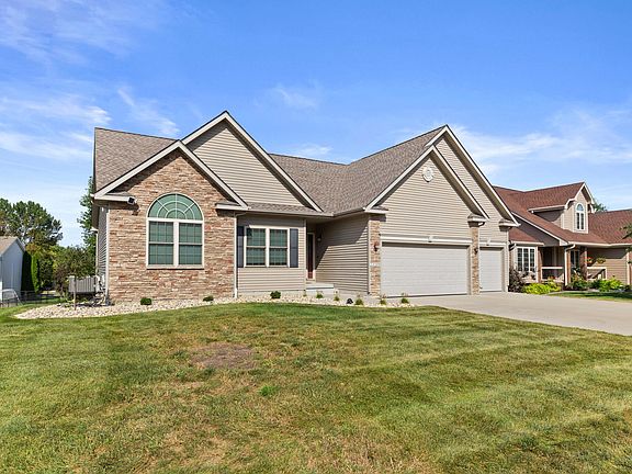 2nd image of 14509 Maple Dr