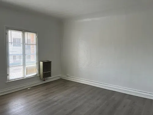 531 S Berendo St #12 Photo 1