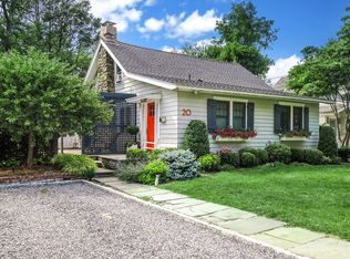 20 Vale Pl, Rye, NY 10580