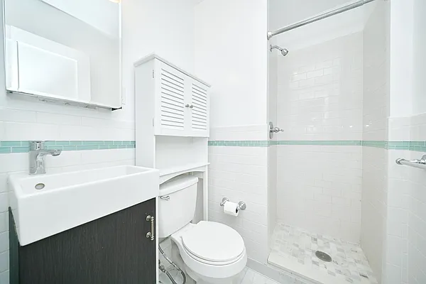 Rented by Living New York | media 8