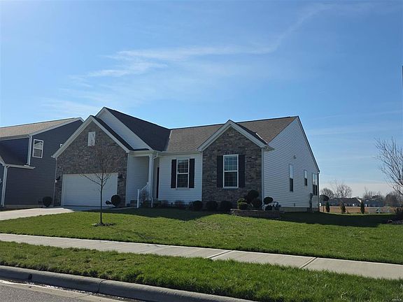 3rd image of 137 Kennedy Park Dr