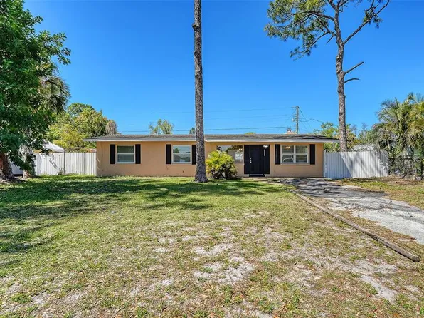 6008 9th St E, Bradenton, FL 34203