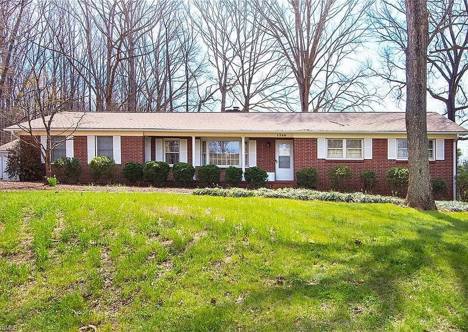 1st image of 1700 Thornwood Ln