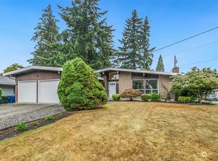 26623 Highland Ave, Kent, WA 98032