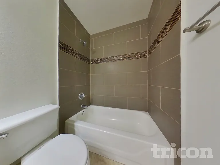 12917 W Windsor Ave — Photo 13