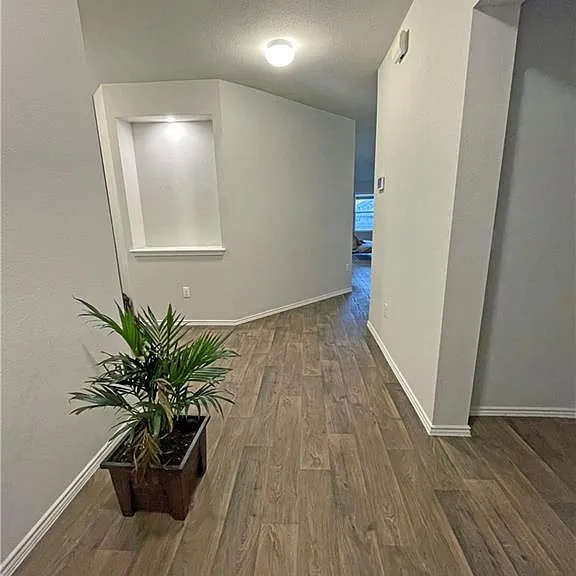 5825 Shanjia Dr — Photo 5