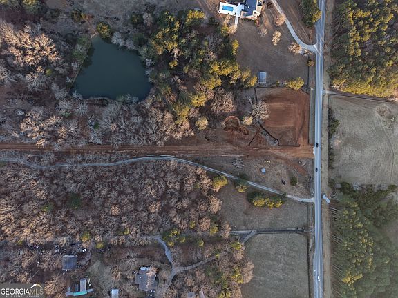 5th image of 3325 Bold Springs Rd