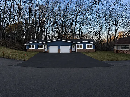 3923 Reinhardt Dr Photo 1
