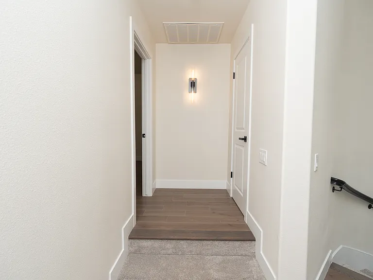 2589 W Lake Van Ness Cir — Photo 41