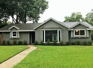 3911 April Ln, Houston, TX 77092