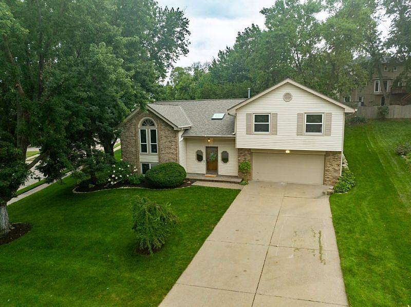 1st image of 2505 Nottingham Dr